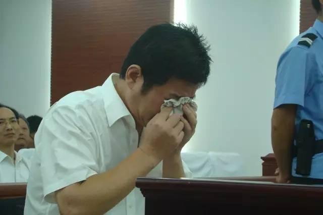 张权发：朋友再好，也不能公私不分